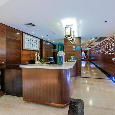 Poly Hotel Guangzhou Bagian luar foto
