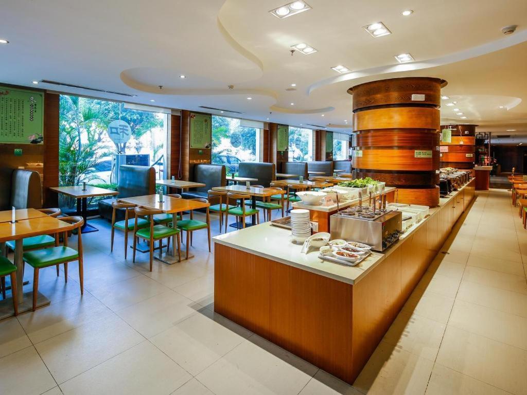 Poly Hotel Guangzhou Bagian luar foto