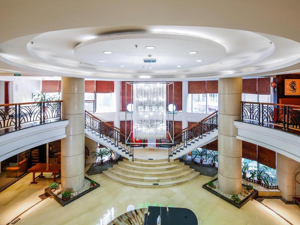 Poly Hotel Guangzhou Bagian luar foto