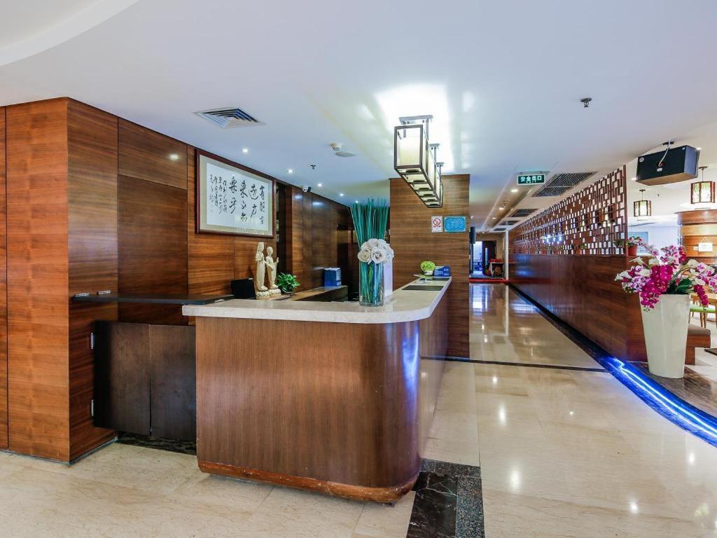 Poly Hotel Guangzhou Bagian luar foto