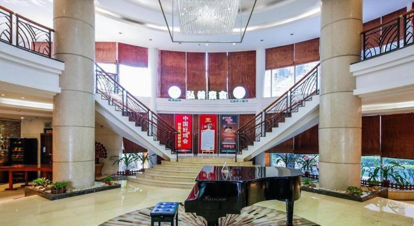 Poly Hotel Guangzhou Bagian luar foto