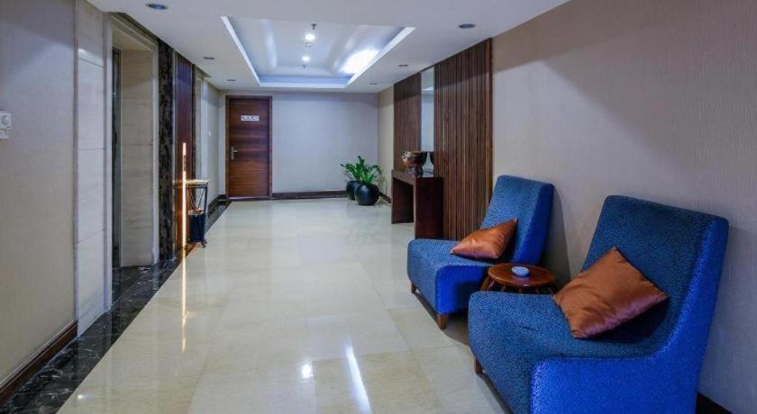 Poly Hotel Guangzhou Bagian luar foto